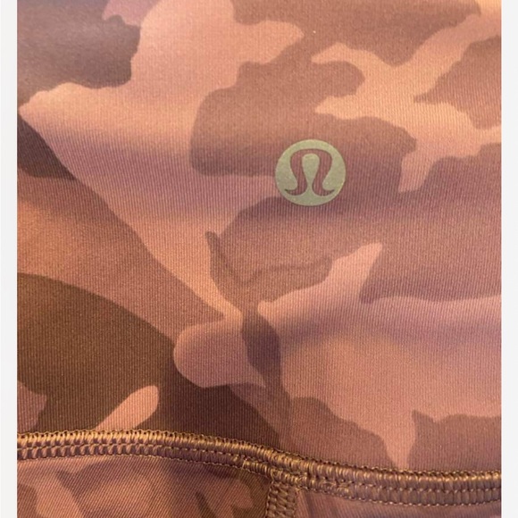 *Lululemon High rise full length Camo active leggings Size 2 - Picture 3 of 4
